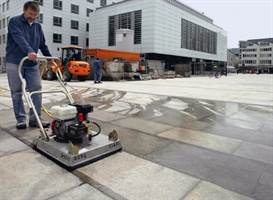 Strojevi za čišćenje kamenih kocki