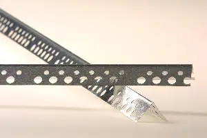 Alu kutnik 90° 23x23mm, 2,75m/štg, 50štg/bunt, 200bunt/pal, Z404275