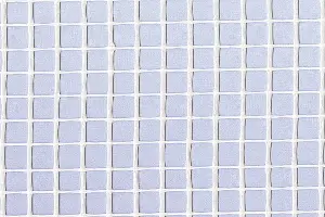 Unutarnja armirana mrežica 750 100m²/rola. Težina 70g/m² širina okna 4,8x5,1mm 24role/paleta, Z750