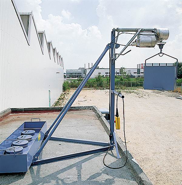 Tronožac samostojeći GEDA s teretnom posudom, ZG1863